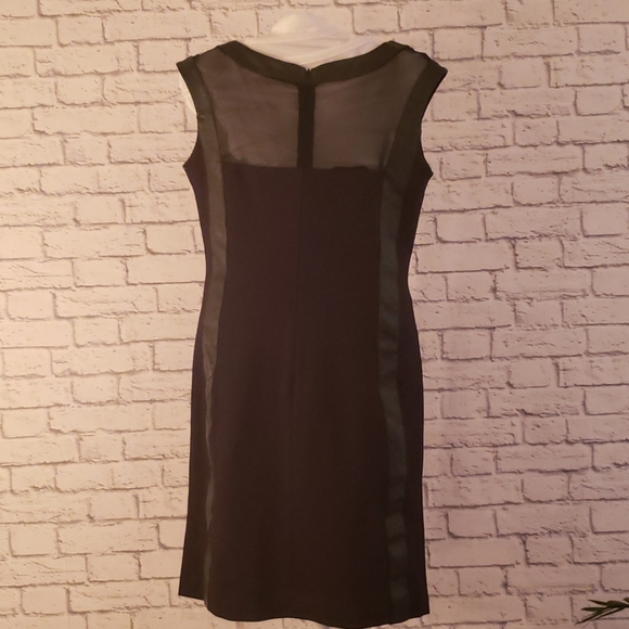 Leather and mesh detail Italian dress - Picture 3 of 5